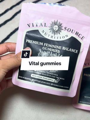 Vital source gummies  Vital source feminine gummies review  Women gummies  Ph balance  #vitalsource #womengummies #gummies #phbalance #femininehealth #femaleodor 