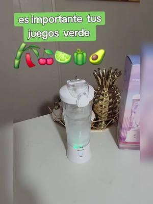 🍏 juegos verde 💚 🍌🍌👉licuadora  portátil ✅️  #licuadoras #electrodomesticos #hogar #a #venezuela #lavadoras #oster #batidoras #caracas #neveras #licuadora #cocina #repuestos #casa #lg #haier #cocinas #peso #lineablanca #aireacondicionado #batidora #plancha #emprendimiento #cafetera #frigidaire #planchas #samurai #ofertas #licuadoraportatil #TikTokShop 