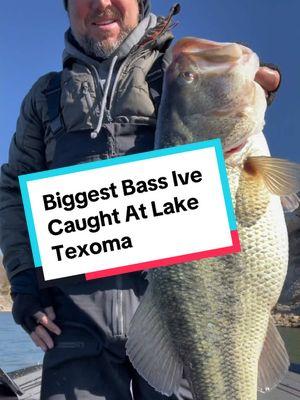 Lake Texoma 8.2lbs 1/24/25 She was super thicc 🧱#laketexoma #texasbassfishing #oklahomafishing #fishingtips #bassfishing #bassnation 