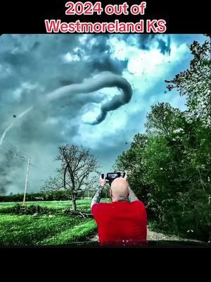 A truly stunning picture of an incredibly destructive sidewinder drillbit tornado in Westmoreland KS! #2024 #kansas #tornado #sidewinder #EF3 #tornadotok 