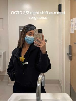 OOTD for my 2/3 night shift #ootdinspo #nurse #nursingtiktok #nursinglife #nursetok #newgradnurse #nursingmajor #newgradrn #newgrad #medsurg #koiscrubs #nursing #nursingstudent #nightshiftnurse #figs #nursingschool #bagsmart @wearfigs @koiscrubs @Bagsmartbags 