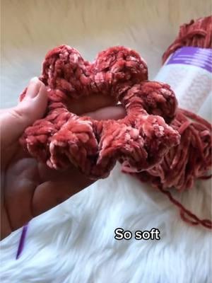 Crochet a velvet scrunchie with me! 🧶 #crochet #crochetersoftiktok #crochetscrunchies #scrunchies #hairscrunchies #crochetwithme #handmade #handmadeaccessories #handmadehairaccessories #handmadegoods #SmallBusiness #handmadesmallbusiness 