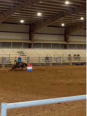 Martini getting it done for me at the jackpot last night. Thank you @Annie Irwin for the video and all your help!! 💕💕  #datsalooker #apsaalooke #cheyennerondeaux #doubleJ #fyp 