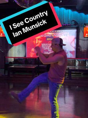 #iseecountry #iseecountrylinedance @Ian Munsick #linedance #bar #countrybar #countryclub #linedancing #bootscootin #cheyenne #whyoming #cheyennewyoming #fortcollins #colorado #beer #liquor #alcohol #mixdrink 