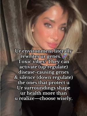 A toxic environment (like a relationship) doesn’t just mess with your vibes—it rewires your biology. 😳 It turns on genes that cause disease and shuts down the ones that protect you. Your mood and surroundings literally shape your health. So, protect your peace—it’s not just self-care, it’s survival. 🌿✨ #epigenetics #geneexpression #embodiment #toxicrelationship 