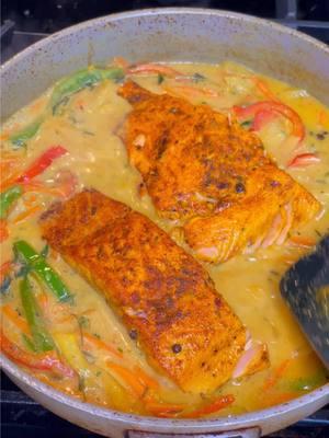 CURRY SALMON • • #dinnerplus #scotlouie #food #Foodie #cooking #dining #foodblog #Lifestyle #tutorial  #organic #tasty #comfortfood #cookingvideos #recipes #FYP #myrecipe #DinnerIdeas #jamicanfood #curry  #currysalmon #PLUScertified