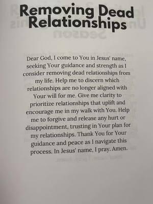 Release them mom dad sis bro cousin grandma grandpa friends anybody that’s not going with you in the right direction let them go #letemgo #letitgo #dontholdon #everyonecantgowithyou #letgod 