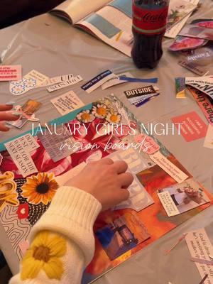 My inner scrapbook lover was a huge fan of this girls night 😍✨💕 Did you make a vision board for 2025?! 👇🏼 #galsnight #galsnightout #visionboards #visionboardparty #visionboarding #girlsnights #milspouse #milspouses #friendsnight #momfriends #armyspouse