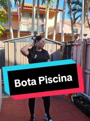 Bota Piscina @El DRAY #challenge #ladelentes #reparto #cubanflow #fypシ #follow #viralvideo #baile #liettica #dance #trend #cubanosporelmundo #cubanosenmiami ❤️‍🔥