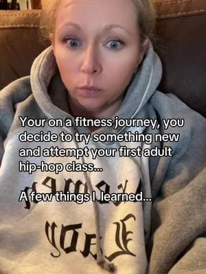 #myfouryoupages #fivebyfivein25 #theblondepineapple83 #hotmess #imjustahotmess #fitnessjourney #forme #healthierin2025 #hiphopflipflop #twistedknee #imnotold 