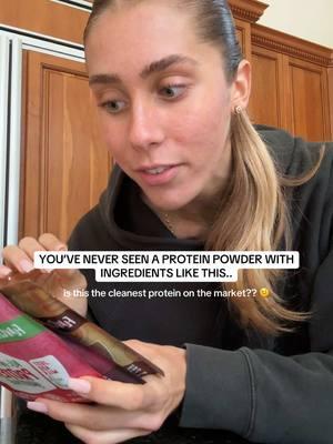 Is this the cleanest protein powder to hit the market?? #allorganicingredients #naturalprotein #healthandfitness #healthyswaps #cleanestproteinpowder #noartificialingredients #proteinpower 