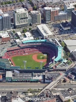 Fenway Park is iconic and a dump at the same time… #baseball #fenway #fenwaypark #boston #bostontiktok #MLB #stadiums #iconic 