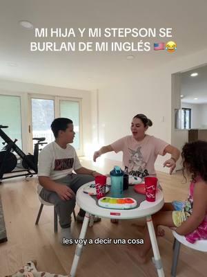 Desde cuando se volteo la arepa? 😂🇺🇸 #MomsofTikTok #latinamom #stepson #stepmom #bilingualkids #speakenglish #funny #bostoncontentcreator #fyp #viral #colombianosenelexterior 