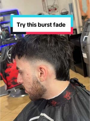 Can’t go wrong with a burst fade #selftaughtbarber #barberlife #barberstyle #vshape #burstfade #labarber #losangelesbarber #midtaper #menshaircut