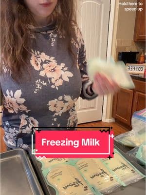 Freezing my milk 🥶❄️🍼 #mama #pumpingmom #exclusivepumping #exclusivelypumping #MomsofTikTok #momtok #postpartum #exclusivepumper #fyp #milkmanagement #oversupply #fypシ #momlife 