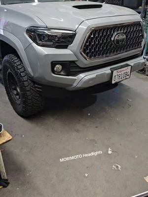 #professionalinstallation #elcamarada #puracalidad #carandtruckaccessories #latinobusiness #toyotanation #toyota #tacoma #trdpro #latinobusiness #soldandinstalled @GMXMOTORSPORTS 