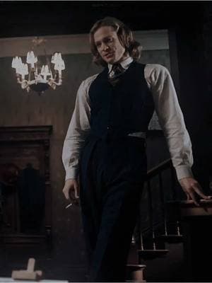 Crawling out of my editing grave, hi guys #lestat#lestatdelioncourt#lestatdelioncourtedit#iwtv#iwtvedit#samreid#samreidedit#interviewwiththevampire#interviewwiththevampireedit 