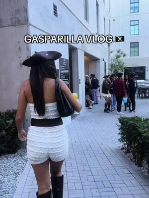 #tampa #tampaflorida #flordia #college #tampabay #gasparilla #dayinmylife #Vlog #collegegirlsoftiktok #gasparilla #viralvideo #trending #darty #dartyszn #newyork #nyc #florida #vlogs #visting 