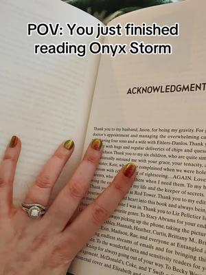 NO SPOILERS IN THE COMMENTS PLEASE but what the hell are we supposed to do now?? #onyxstorm #emperyanseries #fourthwing #ironflame #BookTok 