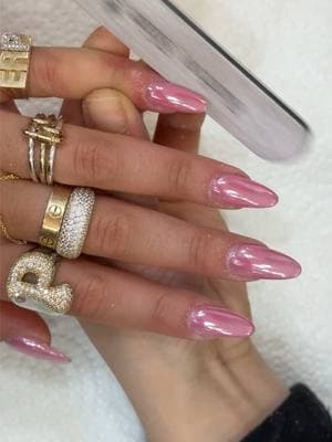 💅🏼👄 #nails #nailinspo #gelx 