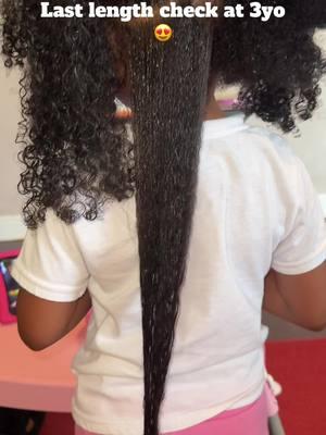 Veya will be 4 tomorrow 🥹🥰 I’m excited to see her growth over the years 😍 #lengthretention #lengthcheck #longhair #longhairdontcare #naturalhair #curly #curlyhairtutorial #princessaveya #aveyamarie 