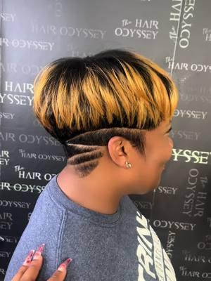 Have you booked your birthday look😍  #shorthairideas #houstonshorthairstylist 