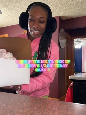 I can’t believe I have a 6 month old 🥹🧁🩷✨ Half Birthday Party Cake & Prep 😎 #halfbirthday #halfbirthdaycake #girlmom Velvet Cake Bakery in Oak Lawn, IL #cupcakecake #dayinlifevlog 