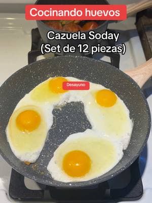 Cocinando huevos #soday #sodaycookware #TikTokShop #tiktokmademebuyit #cocinando #coocking #eggs #breakfast #desayuno 