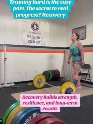 Training hard is great, but here’s the truth: Recovery is ESSENTIAL if you want real results Every time you push your body to the limit, you’re breaking it down. Recovery is where the magic happens—when your muscles repair, grow stronger, and prepare to crush the next session. 🌟 Why Recovery Matters (Especially as We Age): 	•	🥗 Fueling Right: Muscles need protein, carbs, and anti-inflammatory foods to rebuild. 	•	💧 Hydration: Water keeps your body running smoothly and speeds up recovery. 	•	🛌 Rest & Sleep: Quality rest balances hormones, repairs muscles, and prevents burnout. 	•	🧘‍♀️ Active Recovery: walking, Stretching or light movement boosts circulation and helps reduce soreness. ⚠️ The Bottom Line: Training hard is easy; recovering hard is the key to staying strong, energized, and injury-free. 💡 Message: Work hard, recover harder. That’s the formula for progress. 🔥 Drop a 💦 if you’re making recovery a priority this year! #NutritionCoach #SportsNutritionist #SnatchOffTheBlocks #FitOver45 #fitover50 #FoodAsFuel #recovery#NutritionMatters #StrengthTraining #WomenWhoLift #AthleteMindset #womenwholiftheavy #olympiclifting 