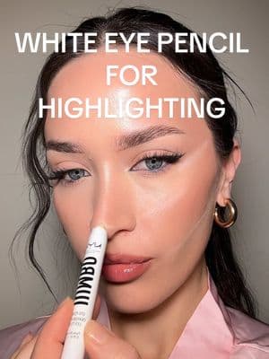 White eye pencil for highlighting >>>  . @NYX Professional Makeup Jumbo Eye Pencil in Milk  . #makeup #makeuptricks #makeuphack #makeuphacks #Eyeliner #whiteeyeliner #highlight #highlighter 