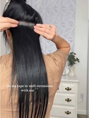 DIY tape in weft extensions are much easier than small pieces✅ Hair color: jet black  #endaringhair #diytapeinhairextensions #tapeinweft #tapeinhairextensions #tapininstall #hairextensionmasters #invisibletapeins #jetblackhair#greenscreenvideo 