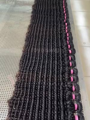 Only sale 100% human hair factory direct. Ship all over the world. Contact me in bio get factory wholesale price #royalswig #humanhair #rawhair #hairfactory #hairbusinessowner #hairvendor #hairwholesale #hairsuppliers 