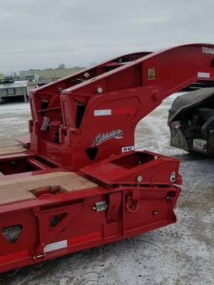 This beauty is Alaska bound! #trailking #lookforthetriangles #followtheleader #mywork #southdakota #lowboy #heavyhaul #peterbilt #freightliner #mitchellsd #kenworth #fyp #foryourpage #foryourpageofficial #heavyhaullife #washthetruck #bluecollar #legends #legendary #leaderofthepack #trailkingind #heavyhaulnation #heavyhaultictoc #madeinsouthdakota #hydraulicdetachabletrailer #whereiswaldo #truckerlife #truckers #truckersoftiktok #truckerslife #trucker #trailkinglowboy #oversize #trailkingtrailers #southdakotasmokeshow #southdakotatiktok #southdakotacheck #fyp #fypシ #americanbuilt #buildingsuccess @Jason Aldean #blacktopgone 