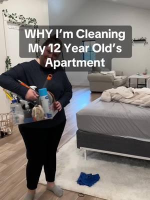 For everyone in yesterday’s video saying “if she can’t keep it clean she doesn’t deserve it” let’s apply that logic to you, as well. If you’ve ever had a semi-messy home, you don’t deserve it. 😉 See the problem with that logic?  We all allow our homes to get messy once in a while. No shame in it. Welcome help if it’s offered.  ❤️ We’re all about grace and generational wealth over here. 👏🏻 #cleaning #clean #cleaningmotivation #kids #cleanwithme #organization #organize 