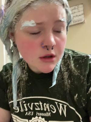 #hairdye #articfox #oilspillhair #billieeilish 