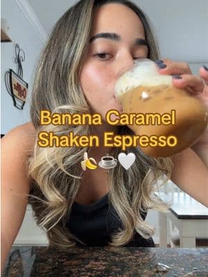 Banana Caramel Shaken Espresso!! #creatorsearchinsights #fyp #bananbreadlatte #bananacaramel #homemadesyrup #icedlatte #coffeeathome