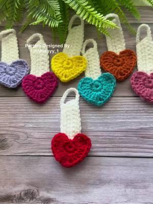 Crochet Little Hearts Cord Organizer Pattern & Ready product available on Etsy Shop (Mushyy Store) . Link in bio.  #CrochetHearts #CrochetPattern #CrochetArt #HandmadeWithLove #CraftTok #CrochetAddict #DIYProjects #CrochetLove #MadeWithLove #CrochetForBeginners #YarnAddict #Crafting