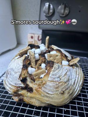 Sundays are for s’mores sourdough 🍞🍫 #sourdough #smoressourdough #sourdougheve 