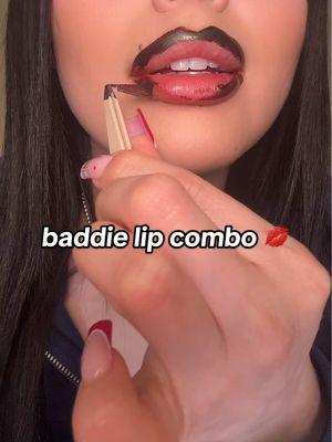 #baddielipcombo 💋 @SACHEU Beauty US lip stain in #muahve super long lasting!! #lipcombo #lipcomboideas #longlastingmakeup #lipliner #makeuphacks #sacheubeauty #sacheulipstayn #hudabeauty #hudaubecream #hudafauxfillergloss #hudalipgloss #viralmakeup @Huda Beauty 