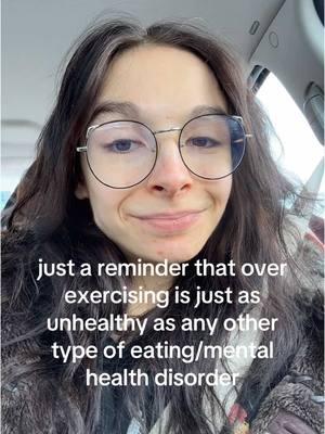 just gonna set this here  #fyp #foryou #anyoneelse #reminder #remind #thisisyourreminder #tiktok #yall #GymTok #workout #workingout #workoutplan #overexercising 