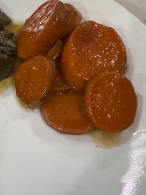 Candied yams recipe #candiedyams #sweetpotato #thanksgivingsidedishes #Recipe #blowthisup #xyzbca #fypシ #fyp #soulfood @Jellyroll @Jelly Roll @Bunnie Xo 🪄 #bestrecipe #sidedish #yams #sweetpotatoes #sweet 