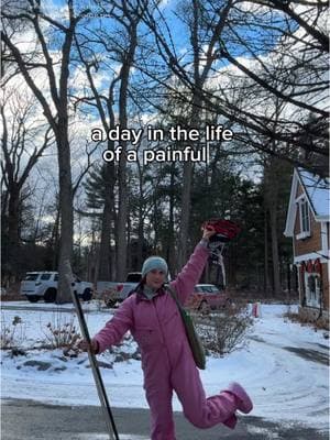 An especially painfully midwestern day in the life in Wisconsin #winteractivities #hockey #pondhockey #xcskiing #snowsuit #carhartt #xcskiing #nordicskiing #wisconsin #wisconsincheck #midwestprincess 