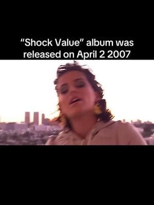 Timberland beats was so hard, pause. #fyp #reels #reels__tiktok #2000s #2000sthrowbacks #rnb #rnbvibes #2000srnb #timberland #nellyfurtado 