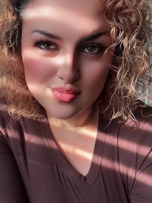 #fyp #foryou #countrygirl #curvy #curlyhair #curvytiktok #likeyoumeanit #sub 