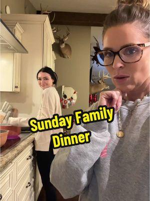 Sunday family dinner!! #sundayfamilydinner #dinner #family #sundays #sundaytradition #familytime #sundaydinner #fyp #marrymechicken #crockpotmeals 