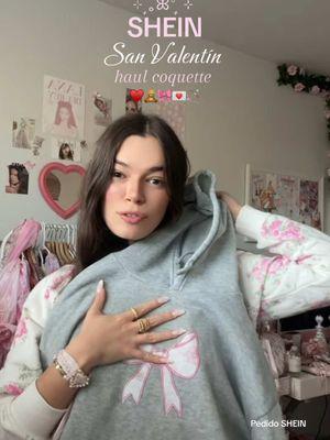 SHEIN haul | pequeño pedido de San Valentín  💘🌹💌🏹🎀💋~ gabbyb5 para 15% de descuento ~ código de descuento SHEIN @SHEIN @SHEINUS  ~ este pedido coquette  fue pequeño pero me encantan todas las piezas, estos son los códigos de shein para que los puedan buscar: ~ Bow Jeans: 39805063 ~ Pulseras: 46132748 ~ Rosita Fresita top: 47314980 ~ Bow Hoodie: 42038934 SHEIN codes ~ SHEIN cute finds ~ SHEIN haul ~ SHEIN clothing finds  #shein #sheinhaul #sheinclothes #xoxoshein #sheinforall #saveinstyle #loveshein # ad #sheineid #coquettehaul #pedidoshein   