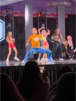 Round 1️⃣ freestyle battle at @Streetz Dance Convention @TheDanceSource @mtakids @Nike .  #dharmannfam #jaydenfromdharmann #dharmannactors #youtuber #dharmannkiddancing #hiphopdance #danceconvention 