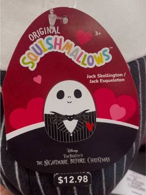 Found the #valloween Jack & Sally @Squishmallows @Walmart ❤️‍🔥🖤 I just love the little Valloween hearts on them❤️ #nightmarebeforechristmas #jackandsally #everydayishalloween #TimBurton #simplymeanttobe #motherspookywitch 