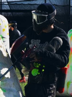 Loaded Monday… ⁣ ⁣ Enjoy paintball. ⁣ ⁣ #paintball 