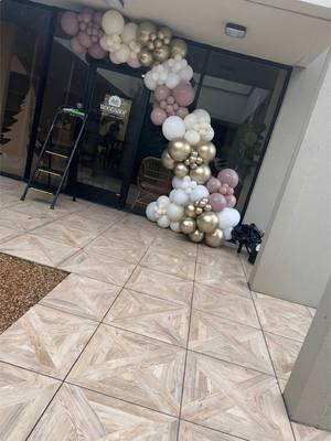 @ab_woodshop thank you for trusting my work !!! For all your woodprop needs they are best !!! #balloons #balloongarland #globos #tutoriales #houstonballoondecor #htowntexas #cypressballoonservice #tomballballoons #cursodeglobos 